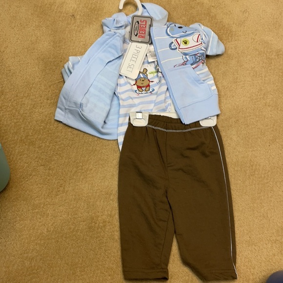 NWT 3-6 month Baby Rebels 3 piece outfit - Picture 5 of 5